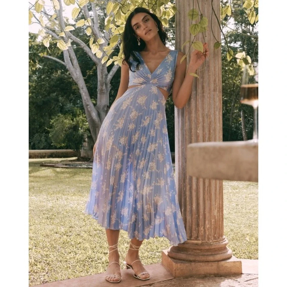 Abercrombie Giselle Pleated Cutout Maxi Dress XXL Tall Blue Floral Romantic NWT